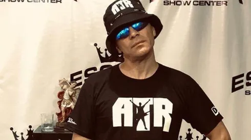 Pablo Lescano agarró un perro, le puso una gorra ATR y subió la mejor foto de todas