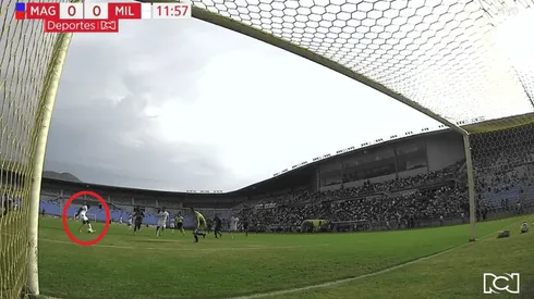 Insólito fallo: ¡con el arco vacío y Elíser se comió el primero de Millos!