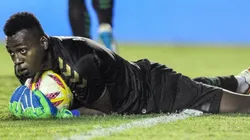 Iván Arboleda, portero colombiano de Banfield en Argentina.