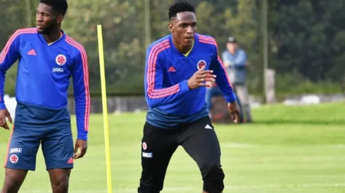 La locura de los hinchas colombianos hizo enojar a Yerry Mina