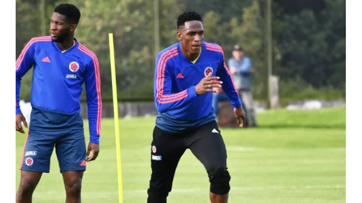 La locura de los hinchas colombianos hizo enojar a Yerry Mina