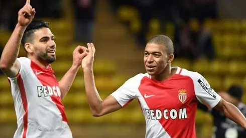 Mónaco tiró un tuit despidiendo a Falcao y Mbappé respondió rendido a los pies del 'Tigre'