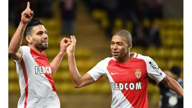 Mónaco tiró un tuit despidiendo a Falcao y Mbappé respondió rendido a los pies del 'Tigre'