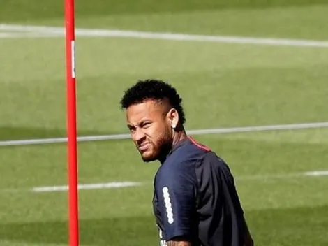 Se queda, pero de mal humor: revelan que Neymar se peleó con un compañero en el entrenamiento