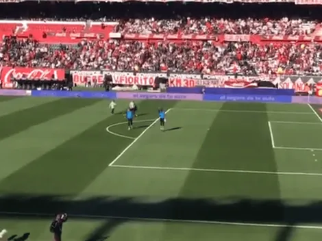 Salió Andrada a calentar y los hinchas de River le recordaron que perdió la final más importante