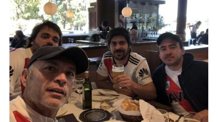 José Luis Higuera, en Argentina para ver el Superclásico
