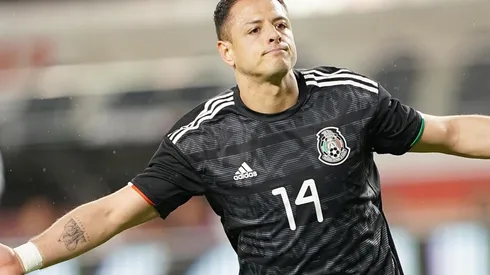 Chicharito, con permiso especial para sumarse a la Selección