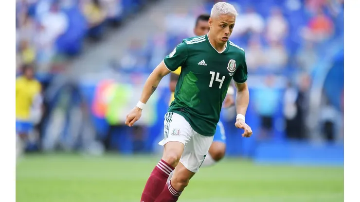 Chicharito Hernández podría volver a usar la "14", en Sevilla