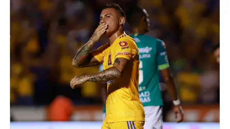 León complicó a Tigres pero Vargas salvó la igualdad