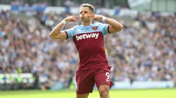 "Contando las horas para ver a Chicharito en Sevilla"