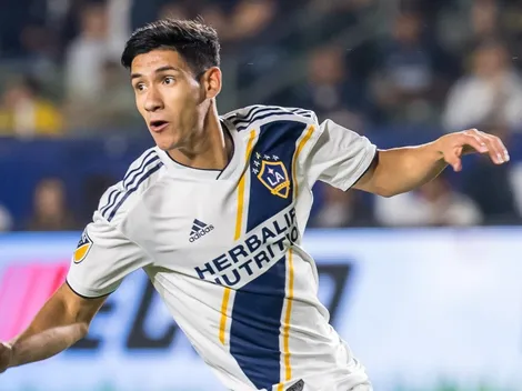 El entrenador de Los Angeles Galaxy niega el interés de Chivas por Uriel Antuna