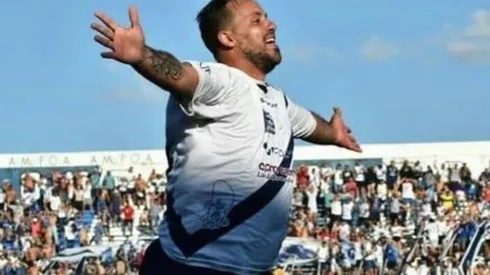 El festejo de Cristian Fabbiani.