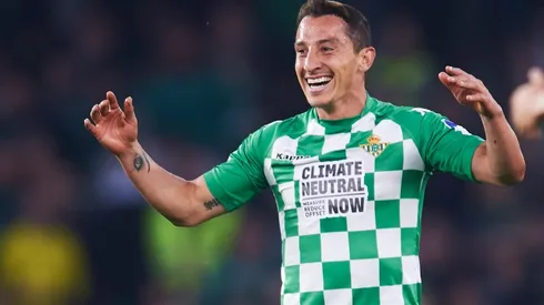 Betis ganó su primer partido con los 90 minutos de Guardado