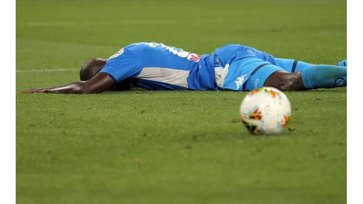Napoli había empatado un 0-3 y Chucky Lozano era figura hasta que Koulibaly arruinó todo