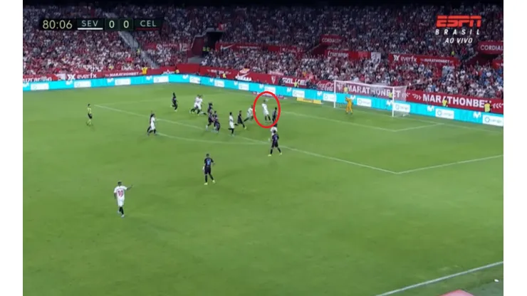 Combinación letal: Banega se juntó con el Mudo Vázquez y el Sevilla se puso en ventaja