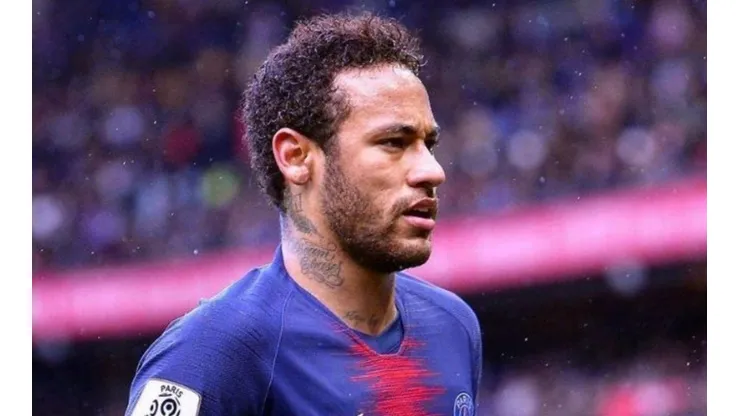 ¿Real o fake? Filtran foto de Neymar con la camiseta del Barcelona ¡y después la borran!