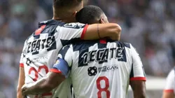 Monterrey venció a Pumas y se acercó a la cima