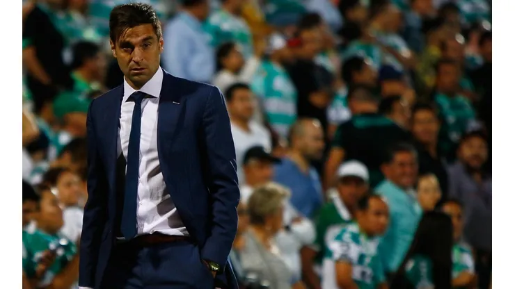 ¿Con sorpresas? El once que parará Alonso en Rayados