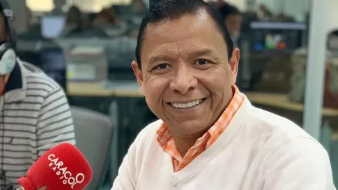 Iván René Valenciano, exfutbolista y panelista de radio/TV.