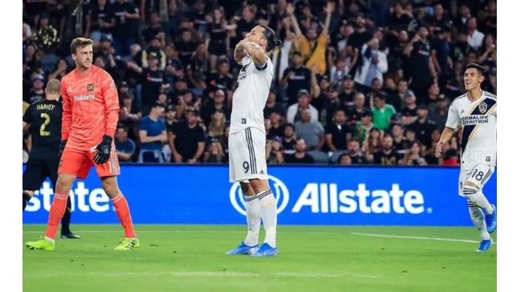 Zlatan Ibrahimovic le dijo al Manchester United que ya saben dónde encontrarlo