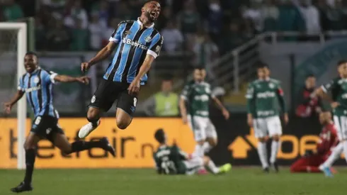 El festejo alocado de los jugadores de Gremio.