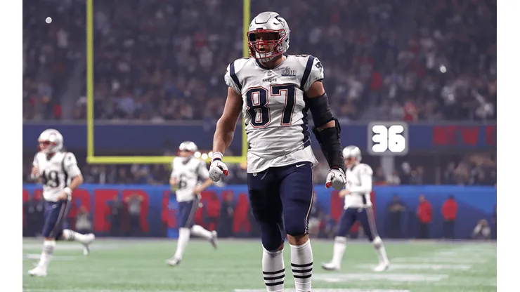 En los Patriots creen que Rob Gronkowski saldrá del retiro para volver al equipo este año