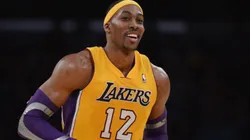 Los Lakers le hicieron una polémica advertencia a Dwight Howard antes de aceptar firmarlo