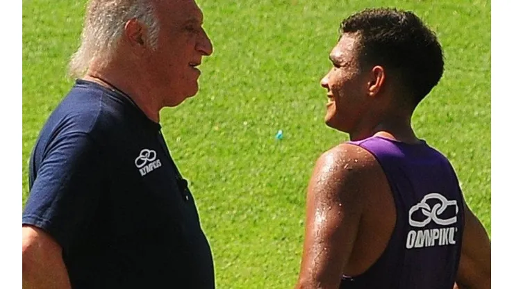 Basile y Gutiérrez, juntos en Racing.