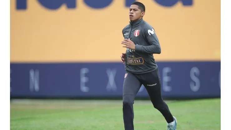 Si Quevedo juega, haría su debut con la Selección mayor.