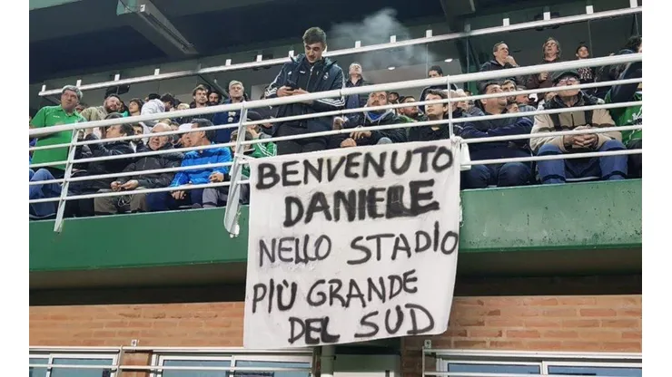 La bandera para De Rossi.