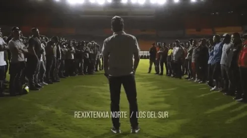 Hinchas de Atlético Nacional e Independiente Medellín en el estadio Atanasio Girardot.