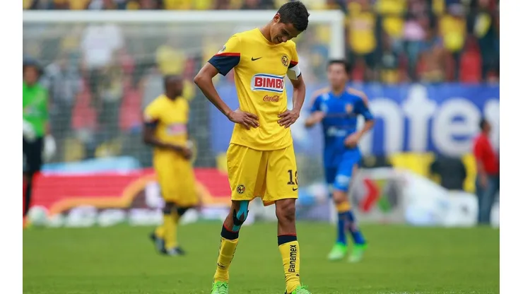 ¡Traidor! Aficionados del América contra Reyes
