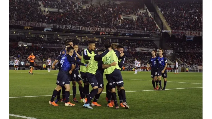 El festejo de los jugadores de Talleres.
