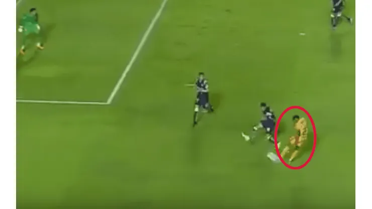No hay Ochoa que valga: golazo de Quiñones para Tigres