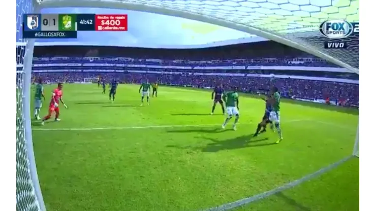 El insólito gol que erró Jair Pereira contra León