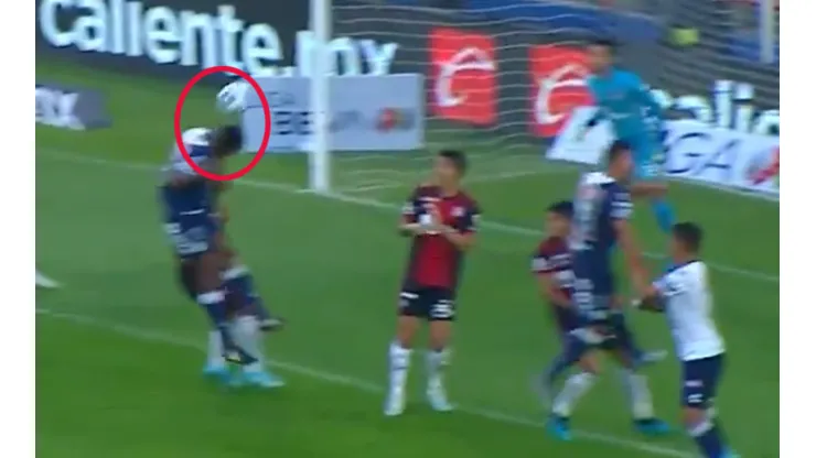 Pachuca se fue al descanso 2-0 frente a Atlas