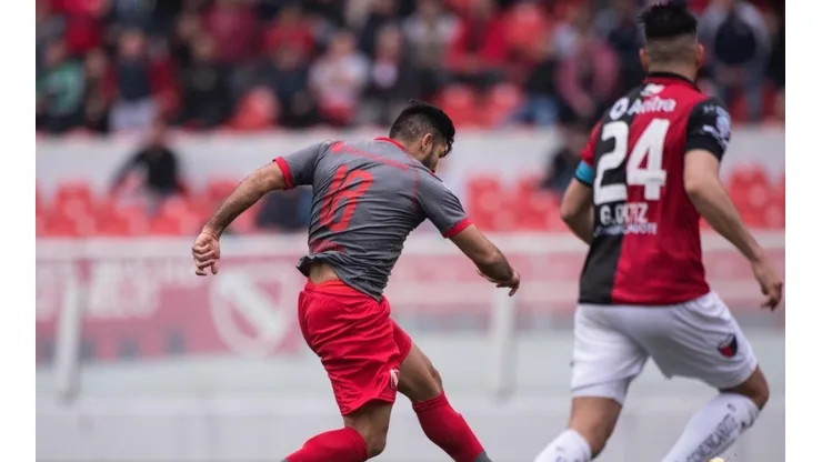 Independiente recibe a Colón en el Estadio Libertadores de América.