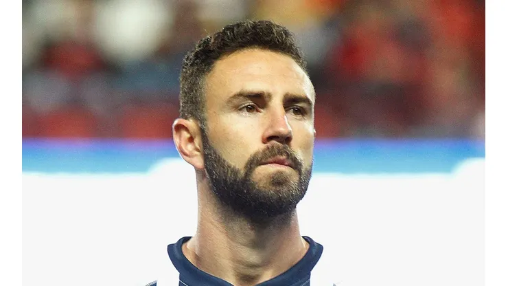Todo mal: luego de la derrota ante Santos, Miguel Layún se enfureció con un local de comida