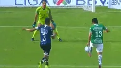 Mena y Macías liquidaron el triunfo de León en un rato