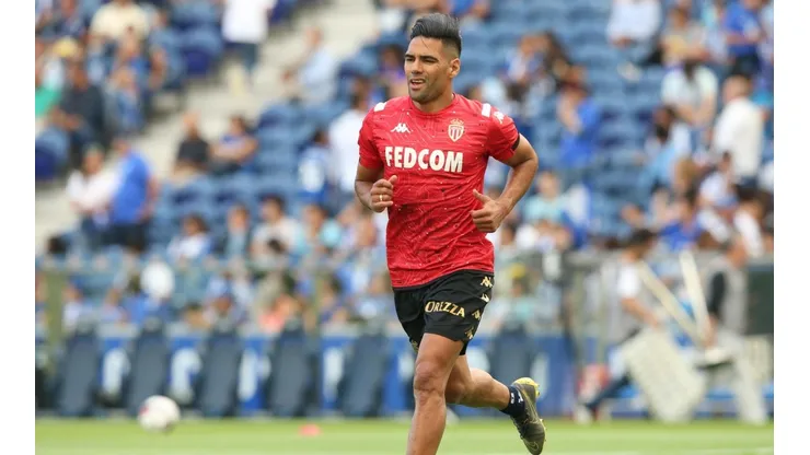 L`Equipe: Falcao ya vendió su casa en Mónaco y quiere ir a Galatasaray