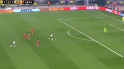 Borré dejó solo a Suárez, pero Carrizo le tapó un mano a mano increíble y evitó el 2 a 0