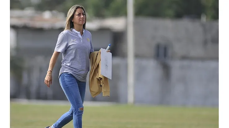 Pumas no le pudo ganar a Veracruz y todos los seguidores estallaron de bronca contra Ileana Dávila