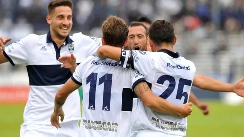 Gimnasia La Plata vs. Defensa y Justicia por la Superliga.