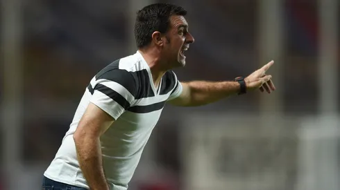 Pablo Guede no podrá estar presente ante Pumas