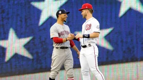 Bryce Harper le metió presión a los Medias Rojas con su predicción sobre el futuro de Mookie Betts