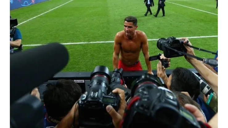 Cristiano Ronaldo: "Cuando Messi me ve ganar grandes trofeos debe dolerle como a mí"