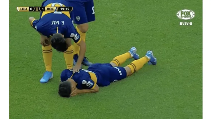 Zárate se lesionó, no duró 20' y se tiró boca al piso de la bronca