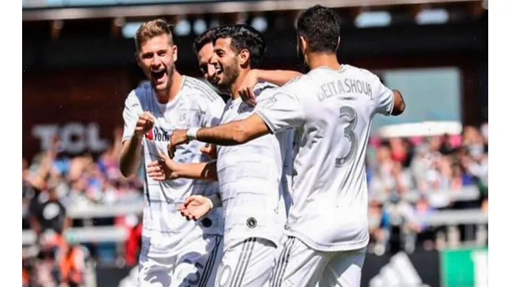 Con un Vela brillante, el líder Los Ángeles FC aplastó al Earthquakes de Almeyda