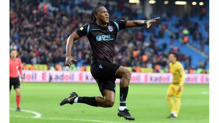 Directo de Liverpool: Trabzonspor reemplazó a Rodallega ¡con un campeón de Champions!