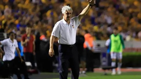 Tigres busca cerrar la llegada de un defensor